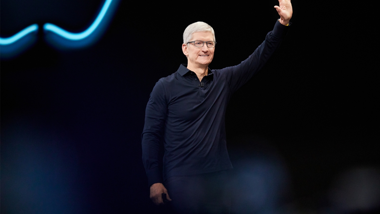 Is Tim Cook about to be replaced as Apple CEO?